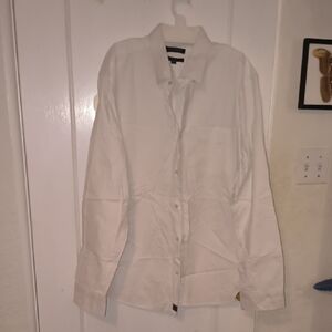 Banana Republic | Men's White Button-Down Shirt